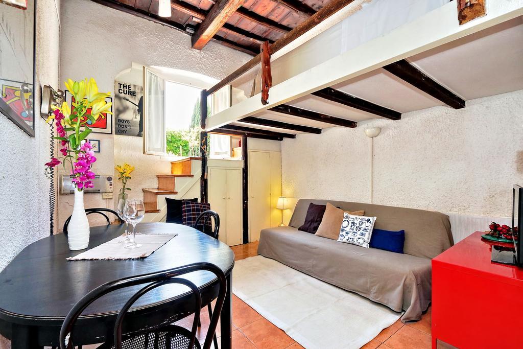 Apartment Pretty Flat Trastevere Rome